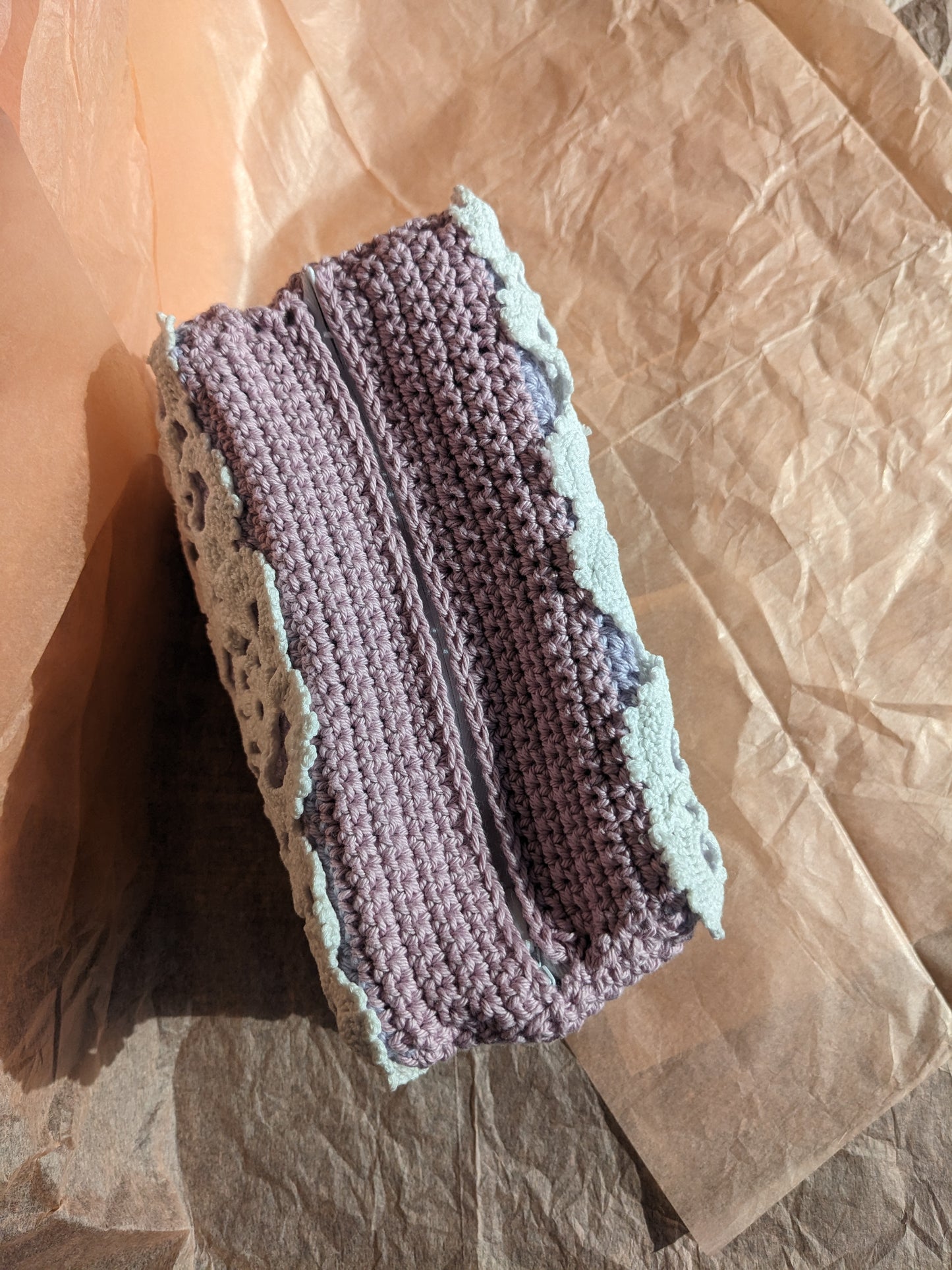 Upcycled crochet vanity bag LILAC